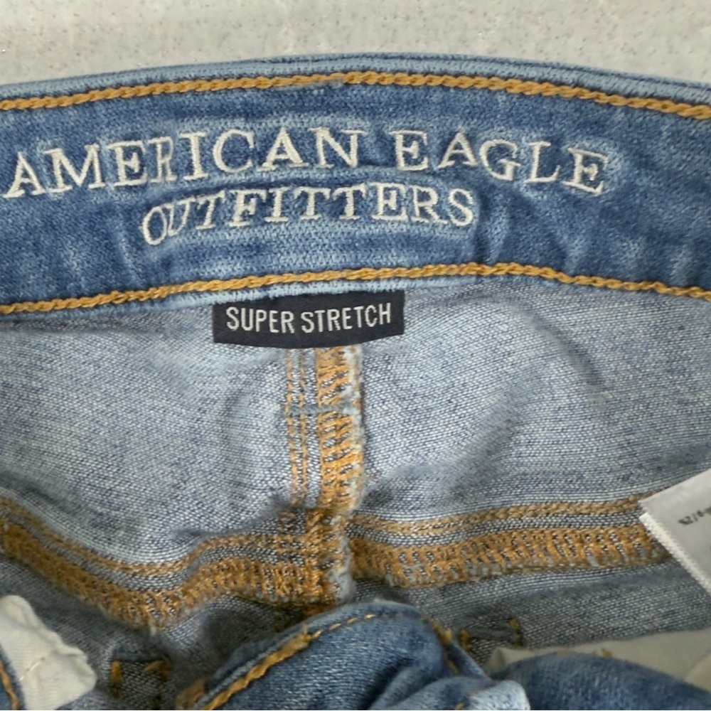 American Eagle High Rise Jeggings Super Stretch Destroyed‎ Medium Wash Size 4R - Picture 8 of 12